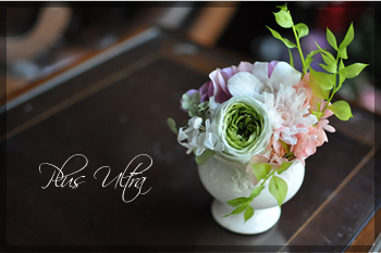 プリザ　プリザーブドフラワー　仏花　お供え花　モダン　造花　ペット供養