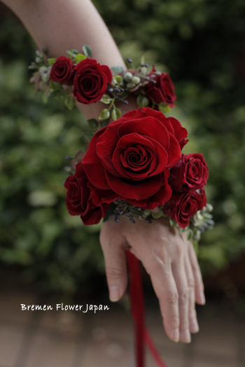 プリザ　プリザーブドフラワー　造花　リストブーケ　リストレット　赤