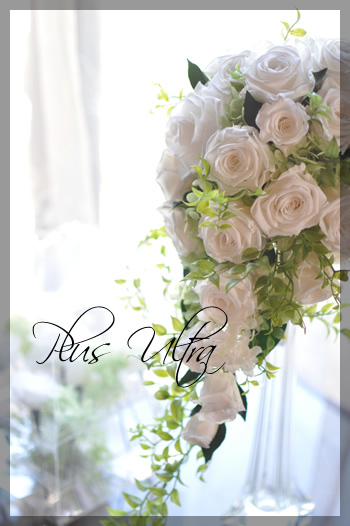 プリザ　プリザーブドフラワー　キャスケードブーケ　白