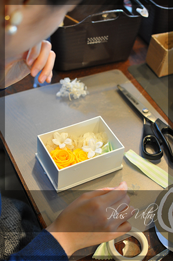 プリザ　プリザーブドフラワー 出産祝い　フォトフレーム　黄色　ジャスミン