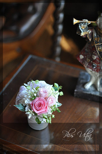 プリザ　プリザーブドフラワー　プレゼント　ミニアレンジ　ピンク　可愛い