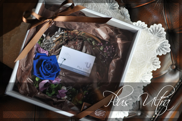 プリザ　プリザーブドフラワー　壁掛け　可愛い　手づくり　おしゃれ　リース　ブルー