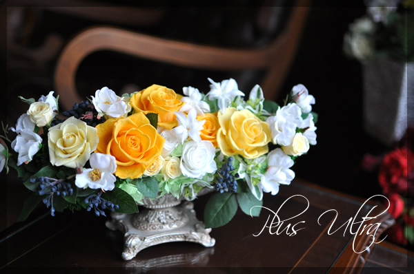 プリザ　プリザーブドフラワー　退職祝い　プレゼント 豪華 上品 おしゃれ