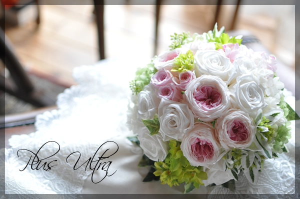 プリザ　プリザーブドフラワー　ラウンドブーケ　ピンク