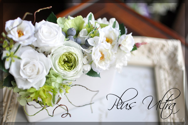 プリザ　プリザーブドフラワー　プレゼント 豪華 上品 おしゃれ