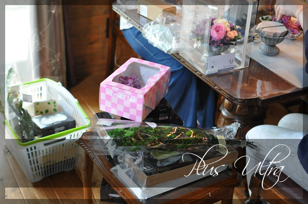 プリザ　プリザーブドフラワー　カッコいい　シック　大人　シャビー　おしゃれ　アンティーク