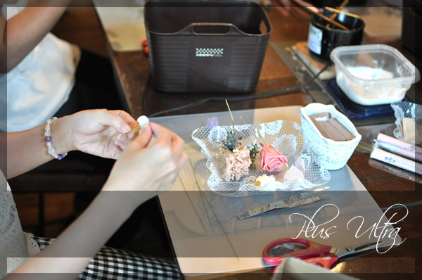 プリザ　プリザーブドフラワー　造花　レッスン　フラワーアレンジ　豪華　可愛い　手づくり