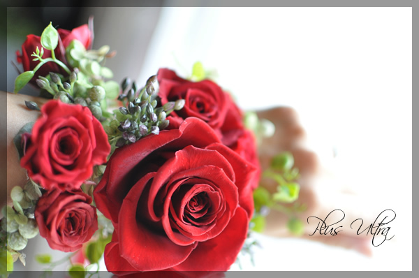 プリザ　プリザーブドフラワー　リストブーケ　リストレット　赤　大人