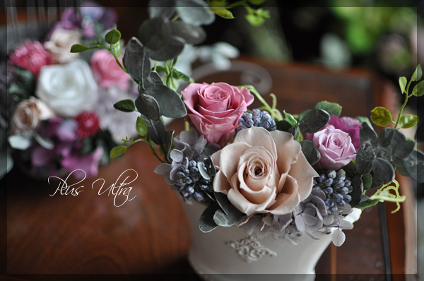 プリザ　プリザーブドフラワー　レッスン　フラワーアレンジ　豪華　　手づくり　スモーキーカラー