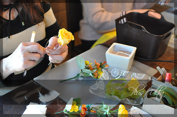 プリザ　プリザーブドフラワー　レッスン　フラワーアレンジ　豪華　黄色　オレンジ　可愛い