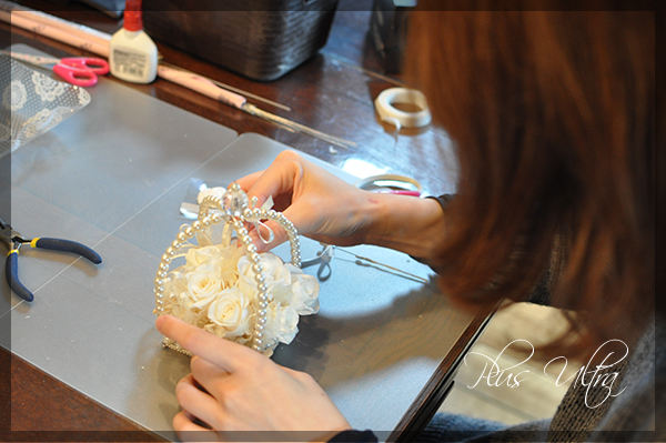 プリザ　プリザーブドフラワー　リングピロー　純白　パール　豪華　プレゼント