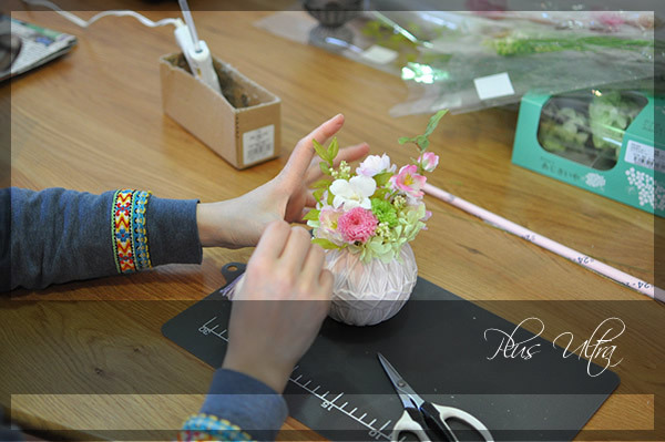プリザ　プリザーブドフラワー　造花　レッスン　フラワーアレンジ　豪華　可愛い　手づくり　お雛さま　